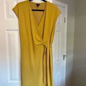 Ann Taylor faux wrap dress size 8